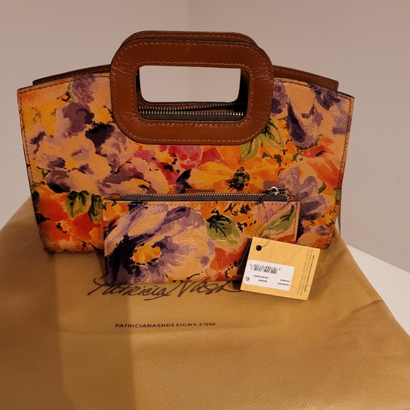 Patricia Nash Purse and wallet - Picture 2 of 7